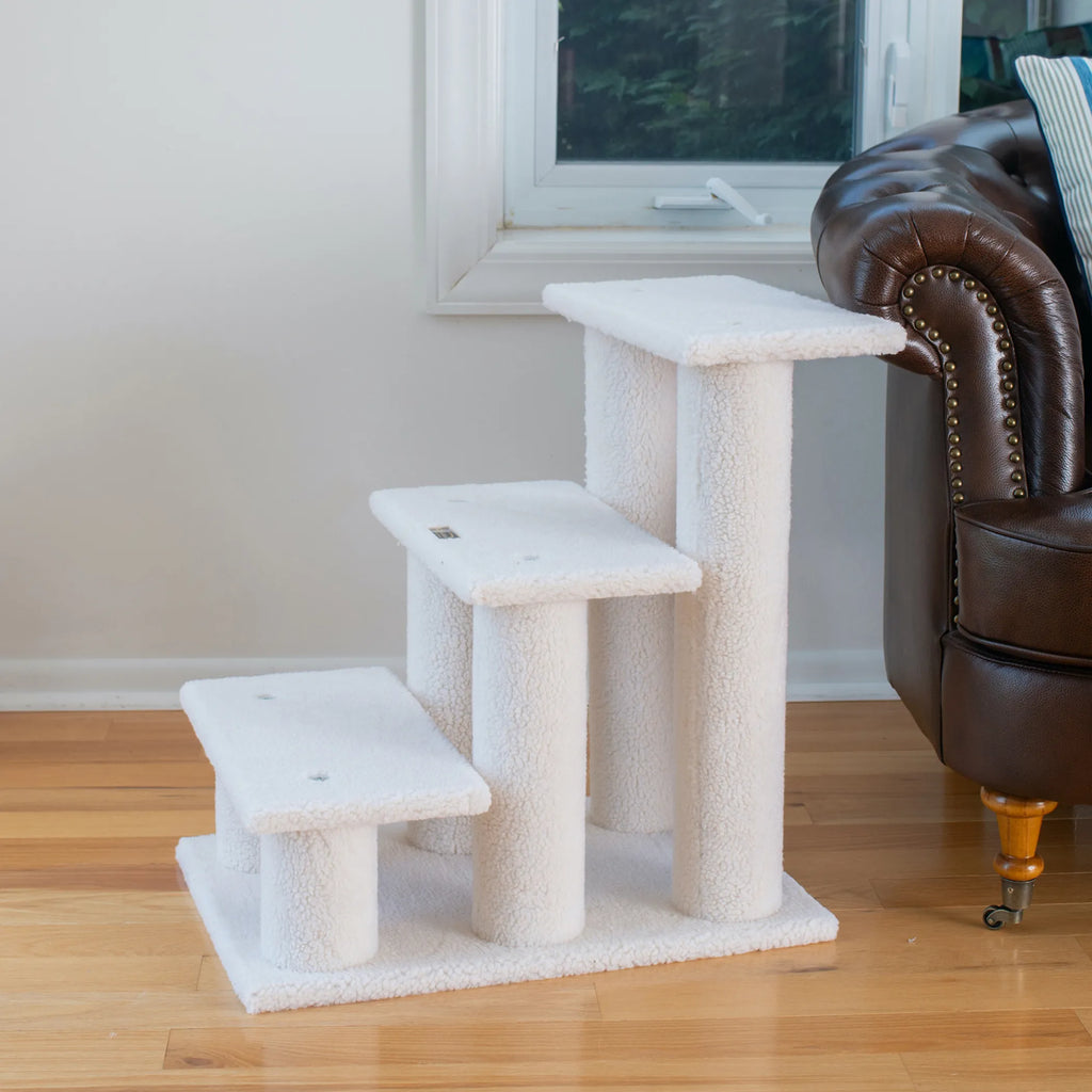 Real Wood 3-Step Pet Stairs - step detail